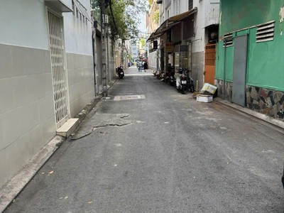 Bán nhà hẻm lạc long quân   phường 8 tân bình  4 28  7pn - 7,7 tỷ 3