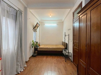 Cho thuê nhà bạch đằng 29 m x 5 tầng 1 tum - giá 12 triệu 4