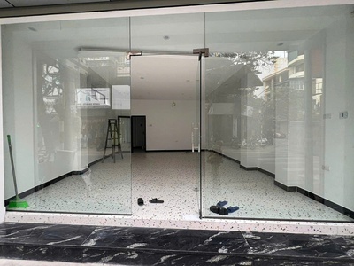 Cho thuê nhà mặt phố nguyễn ngọc nại kd spa 50 m2 5 tầng 4pn, 5 wc, giá 40 triệu 0