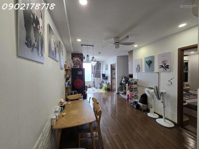 Chính chủ bán căn hộ eco green city 2pn 67m tầng cao full nội thất 2