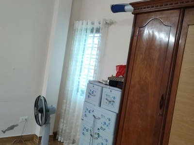 Bán gấp giá rẻ nhà văn chương 15m, 4 tầng, mặt tiền 2.8m, 3 tỷ đống đa.  2