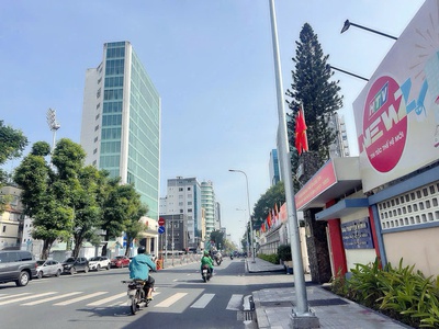 Hiếm ngang lớn 8m 8,5m vuông đẹp - bán nhà 5 tầng thang máy - mặt tiền hxh 8m đ.nguyễn thị minh 3