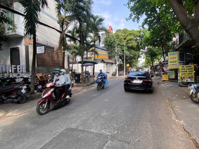 Bán nhà hẻm xe hơi nguyễn gia trí, bình thạnh, 170m2, hdt 30tr, 23 tỷ, xây cao 1