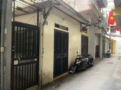  đường láng   76m    mt 7m   17 tỷ. ngõ nông   vài bước ra metro   quá đẹp xây ccmn 0