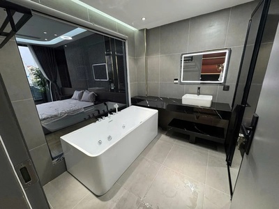 Siêu phẩm 6 tầng thang máy-kinh doanh- ô tô ngủ trong nhà  phố ngô gia tự-long biên 108m2 x 22.3 tỷ. 1