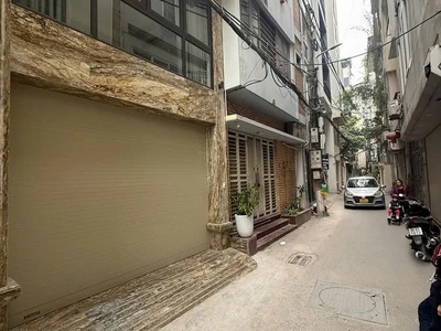 Nhà mới 8 tầng- ga ra ô tô -ngõ thông kinh doanh nguyễn văn cừ 45m2 x 17.5 tỷ long biên hà nội. 0