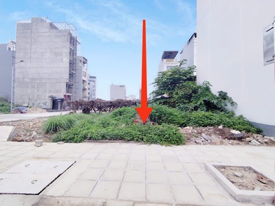 Đất lô 20 lê hồng phong - 40m - đường 13m - hướng đông nam - sau bigc 0