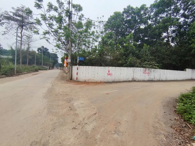 Chính chủ bán đất đẹp , vĩnh lộc, tx sơn tây, ba bước ra ql 21 80m , 126 m2, giá 25 tr/m2 tỷ. 0