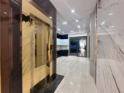 Nhà 5 tầng thang máy mới tinh - vĩnh niệm - 58m - đường 12m - hướng tây nam 2