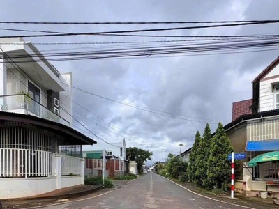 Bán 120 m2 đất mặt tiền đường lê thị hồng gấm- liên nghĩa -đức trọng-lâm đồng - 3.4 tỷ 3