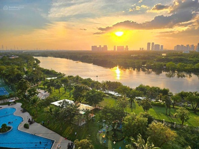 Cho thuê căn hộ view sông đẹp   riverside residence, phú mỹ hưng 3