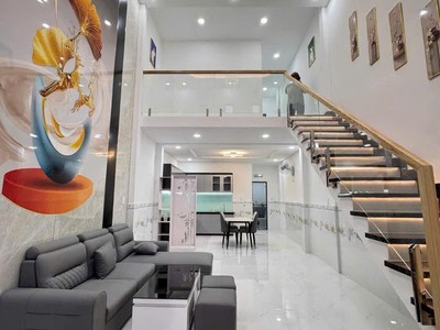 Nhà 2 tầng mới tinh   tặng full nội thất   dọn vào ở ngay - ngang 4,2m - 13m - giá nhỉnh 3 tỷ 1