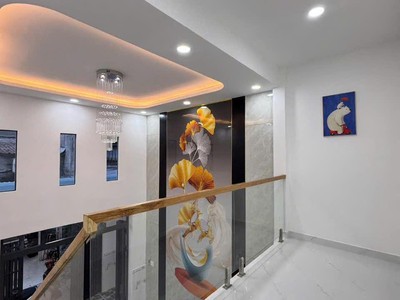 Nhà 2 tầng mới tinh   tặng full nội thất   dọn vào ở ngay - ngang 4,2m - 13m - giá nhỉnh 3 tỷ 2