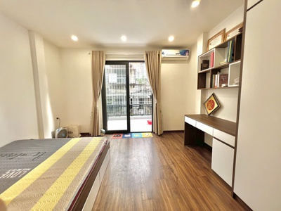 Trung tâm hai bà trưng   nhà đẹp hồng mai   5 tầng   ở ngay   nhỉnh 9 tỷ  lh 0975124520 4