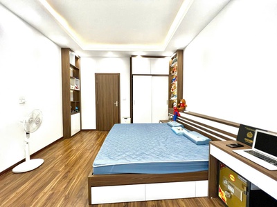 Siêu hiếm hồng mai   nhà đẹp 5 tầng   gần phố   khách chỉ việc ở   nhỉnh 9 tỷ  lh  0326213286 2