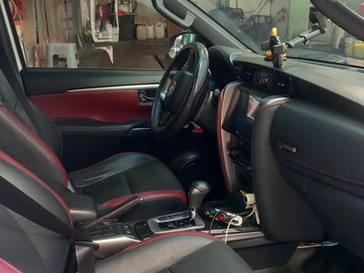 Xe Nhà Bán   Toyota Fortuner Legender 2.4 At Máy Dầu  1 Cầu 2