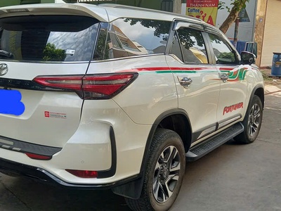 Xe Nhà Bán   Toyota Fortuner Legender 2.4 At Máy Dầu  1 Cầu 4
