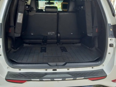 Xe Nhà Bán   Toyota Fortuner Legender 2.4 At Máy Dầu  1 Cầu 6