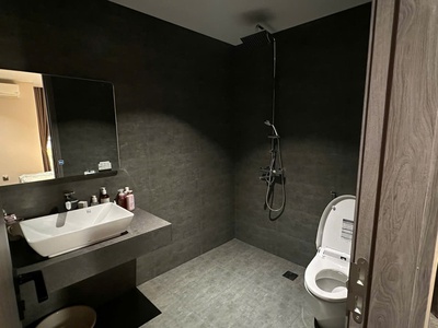 Bán CH F4- 112 Trung Kính, 86m2, 2pn, full nội thất cao cấp. hơn 8 tỷ- 0975118822 0