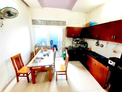 Nhà 3 tầng đường 9 Linh Tây Thủ Đức - Gần Phạm Văn Đồng - Dòng tiền 10tr/tháng 1