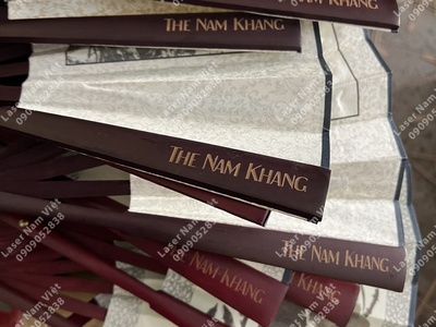 Quạt cầm tay Phụ kiện sự kiện tiện lợi và thẩm mỹ 1