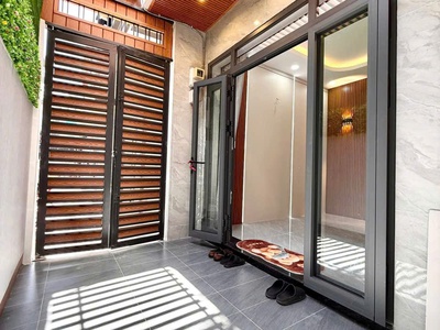 Ở đây có 1 căn nhà đẹp và rất ấm áp cho gia đình ở thoải mái 0