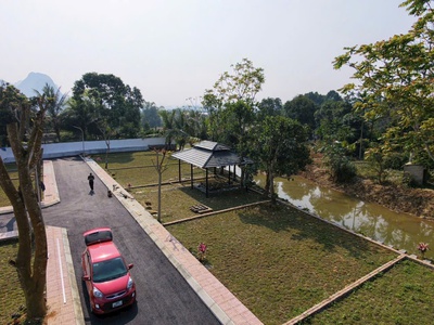 340tr/ lô đất ở gần chợ bãi xe kim bôi 100 thổ cư. Sổ đỏ sang tay 0