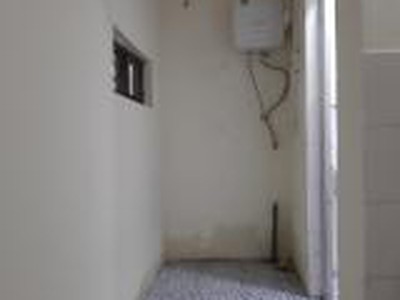 Nhà Cấp 4 khép kín 50m2 phố Trạm 4,5tr: Gần AEON Long Biên-cầu VĩnhTuy 6