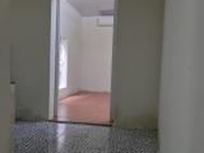 Nhà Cấp 4 khép kín 50m2 phố Trạm 4,5tr: Gần AEON Long Biên-cầu VĩnhTuy 4