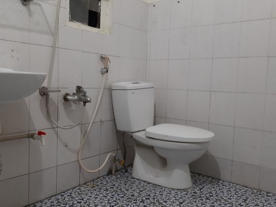 Nhà Cấp 4 khép kín 50m2 phố Trạm 4,5tr: Gần AEON Long Biên-cầu VĩnhTuy 7