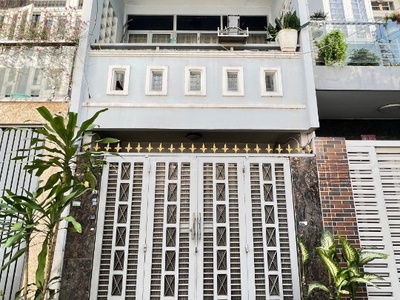 Nhà 2 tầng hxh đường âu dương lân p3q8  p.chánh hưng . giá: 6.78 tỷ 0