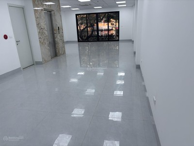 Cho thuê tầng 1   2 nhà mới đẹp tại trần quý kiên, cầu giấy 3