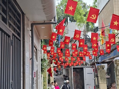 Nhà lô góc   ngõ ô tô tải   cách phố hoàng hoa thám hơn 20m căn nhà hiếm trong khu ba đình, vị trí 2