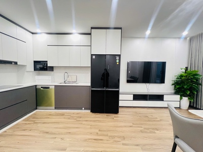 Bán nhà  kim mã 38m2. 6 tầng. mặt tiền 4m. giá 16.5 tỷ ba đình hà nội 4