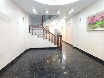 Cần  cho thuê nhà nguyên căn ngõ 192 lê trọng tấn, 85m   4 tầng 4 ngủ vskk 4wc 17tr 0