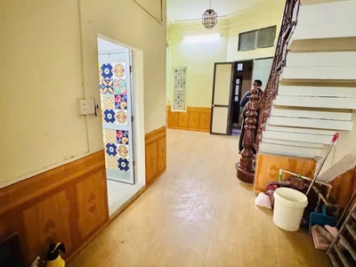 Bán nhà thọ lão 40/43m2.  4 tầng. mặt tiền 4m. giá 12 tỷ hai bà trưng hà nội 4