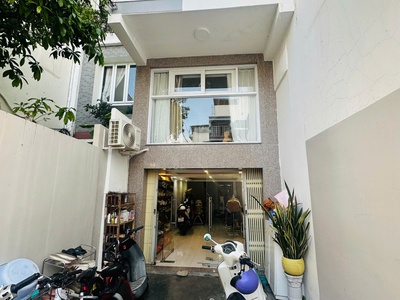 Bán nhà mặt tiền trần quang khải   khu phố tây nha trang   4 tầng gần biển 0