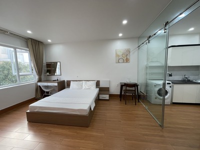 Cho thuê căn hộ tách bếp 1 p.ngủ  35m2  Waterfront City. 2