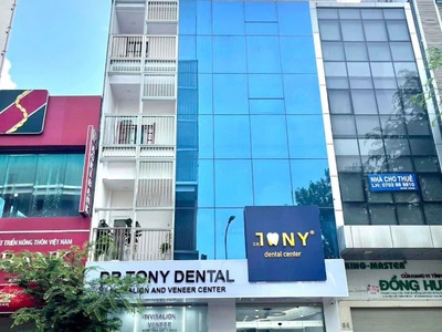 Tòa nhà mặt tiền tôn thất tùng bến thành q1   159m  đất, hđ thuê 200 triệu/tháng. 0