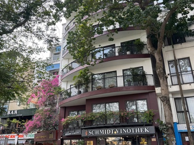 Bán đất mặt tiền 11m phố kim mã, ba đình, ngõ vỉa hè ô tô tránh, gần hồ nk, 189m, 91 tỷ 2