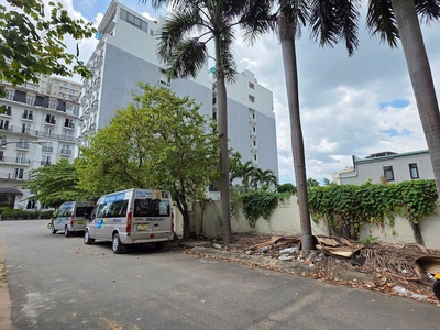 Bán đất ngang lớn thảo điền  q2 cũ , 318m2, nội khu đường 66. giá 210tr/m2. shr 1