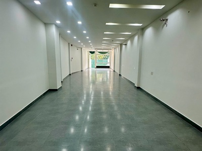 Bán nhà mặt phố quốc hương, thảo điền, q2 cũ, 120m2, hầm 5 tầng,hdt 110tr. 54.9 tỷ 2