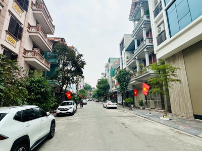 Bán nhà 4 tầng 52m2 lô 22 lê hồng phong, ngô quyền - giá: 8,x tỷ 3