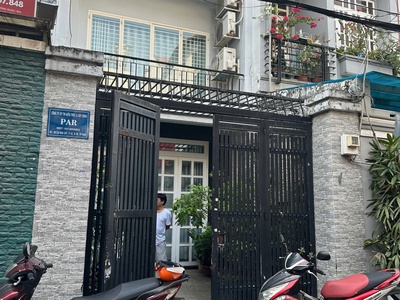 Chủ giảm sâu  nhà mặt tiền kinh doanh 307/23  bàu cát 133m    phù hợp kinh doanh, giá chỉ 15 tỷ 1