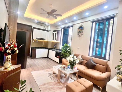  mặt phố bạch đằng   diện tích    60m     mặt tiền  8m   giá  chỉ  14.5 tỷ ô tô tránh   kinh 0