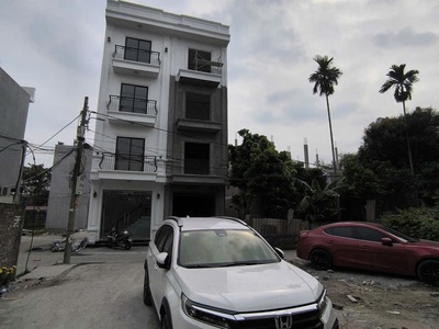 Bán nhà 4 tầng xây mới tại Hùng Vương , Hồng Bàng , Hải Phòng . Ô tô đỗ cửa 0