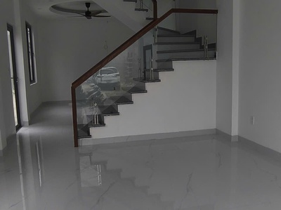 Bán nhà 4 tầng xây mới tại Hùng Vương , Hồng Bàng , Hải Phòng . Ô tô đỗ cửa 1