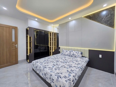 Bán nhà đẹp 2 tầng đẹp 1120/62/11 Trường Chinh, Kiệt ô tô, có sân đậu xe rộng 6