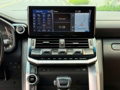 Land Cruiser LC300 sản xuất 2023 cực chât, sang trọng và giữ giá. 12