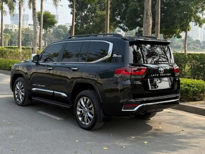 Land Cruiser LC300 sản xuất 2023 cực chât, sang trọng và giữ giá. 4